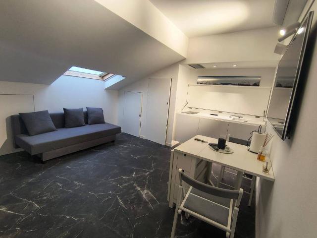 Appartamento in vendita a Centro, Marche