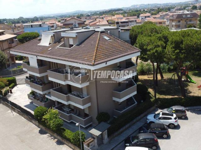 Appartamento in vendita a Faleriense, Marche