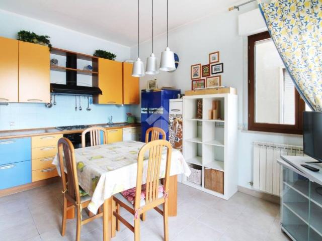 Appartamento in vendita a Centro, Marche