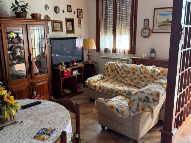 Appartamento in vendita a Case Ocaro, Polesine Camerini