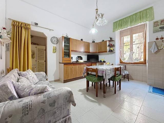 Appartamento in vendita a Porto Torres, Sardigna/Sardegna