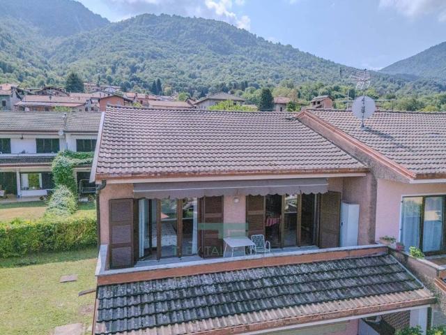 Appartamento in vendita a Comunità Montana Valli del Verbano, Porto Valtravaglia