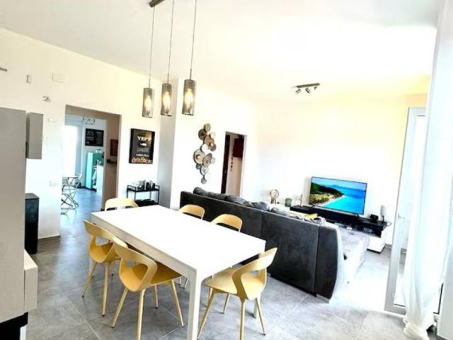 Appartamento in vendita a Portescusi/Portoscuso, Sulcis Iglesiente