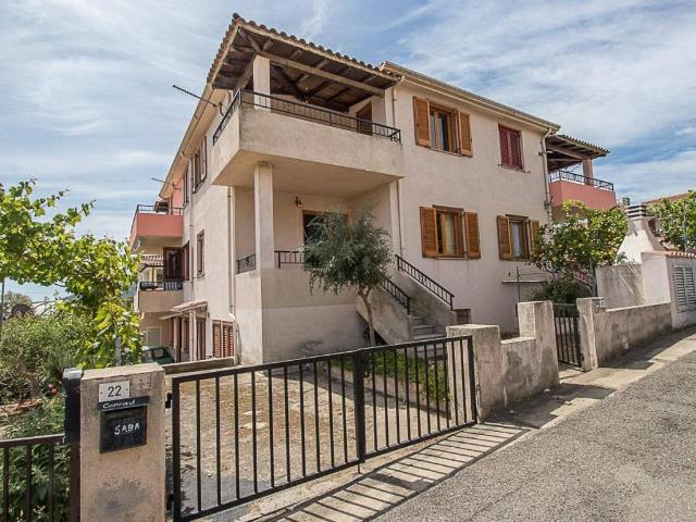 Appartamento in vendita a Part'e Sole, Posada