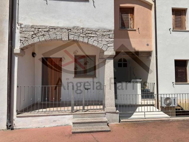 Appartamento in vendita a Part'e Sole, Posada