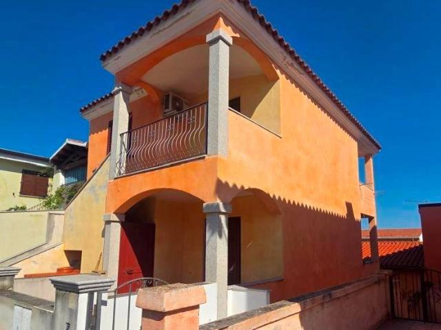 Appartamento in vendita a Part'e Sole, Posada