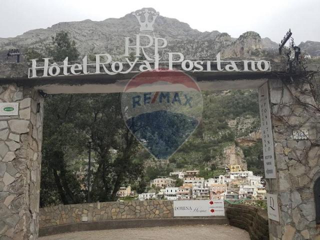 Appartamento in vendita a Positano, Campania