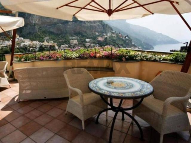Appartamento in vendita a Positano, Campania