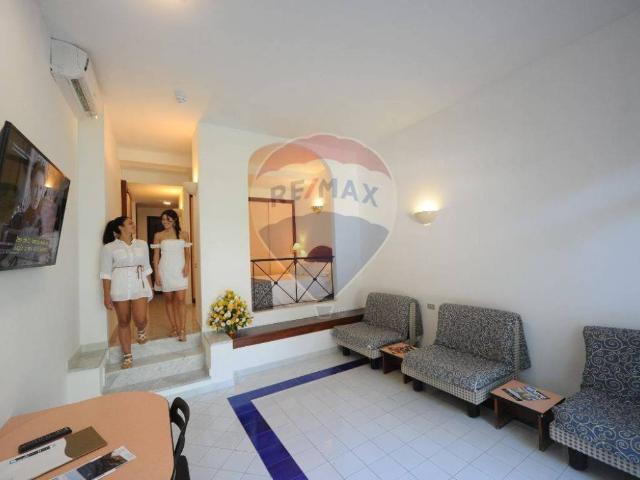 Appartamento in vendita a Positano, Campania
