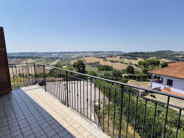 Appartamento in vendita a Marche, Macerata
