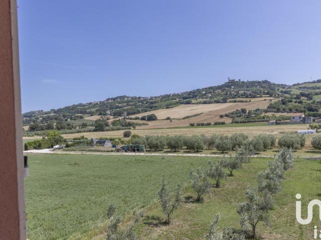 Appartamento in vendita a Contrada Molino Vecchio, Marche