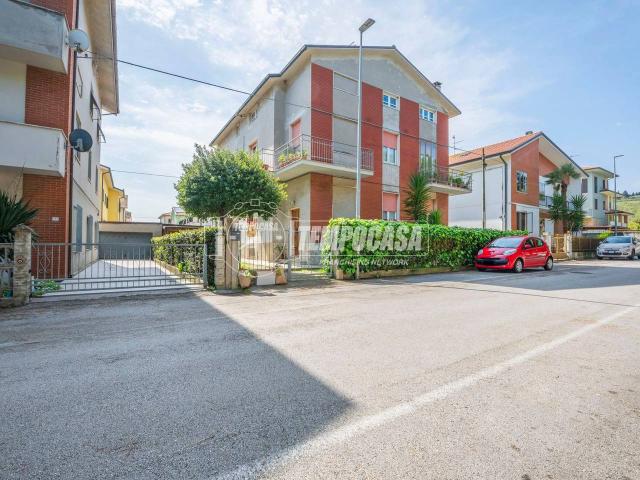 Appartamento in vendita a Marche, Macerata