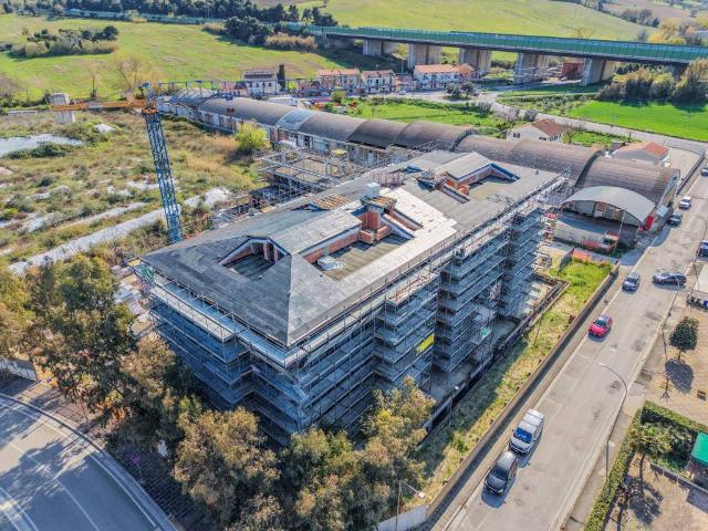 Appartamento in vendita a Marche, Macerata