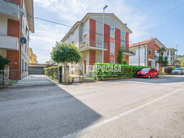 Appartamento in vendita a Marche, Macerata