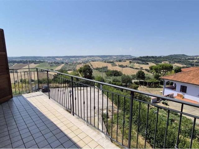 Appartamento in vendita a Marche, Macerata