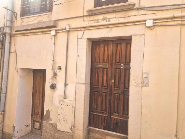 Appartamento in vendita a Montereale, Potenza