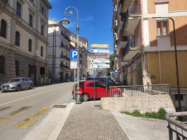 Appartamento in vendita a Montereale, Potenza