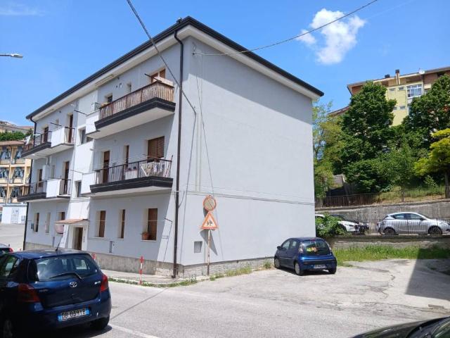 Appartamento in vendita a Potenza, Basilicata