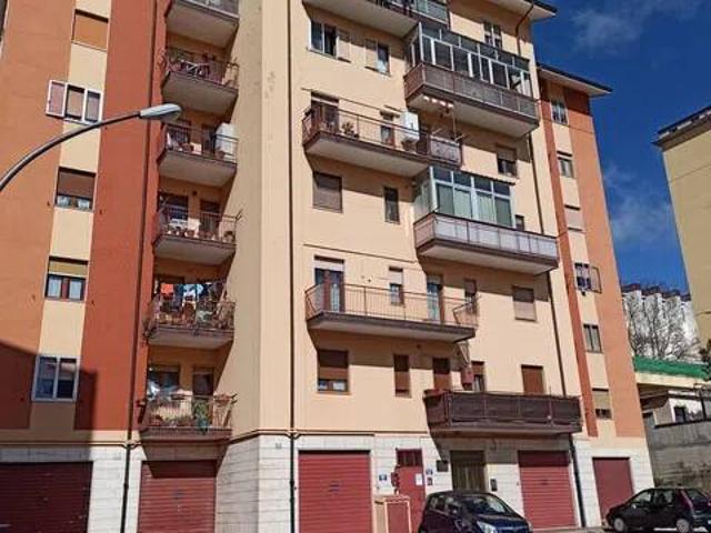 Appartamento in vendita a Potenza, Basilicata
