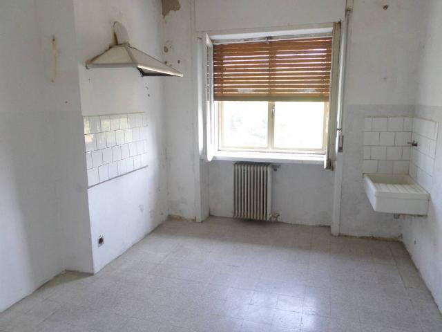 Appartamento in vendita a Potenza, Basilicata