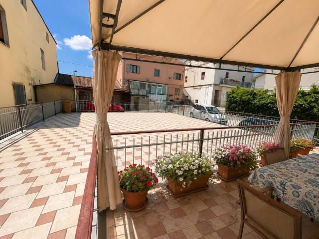 Appartamento in vendita a Potenza, Basilicata