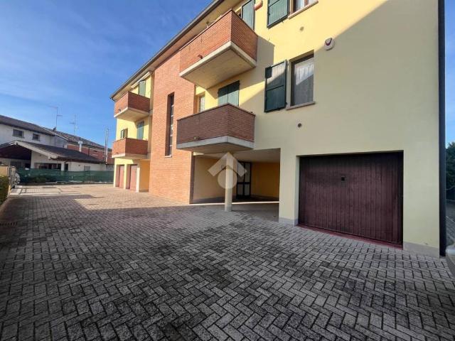 Appartamento in vendita a Bassa Reggiana, Re