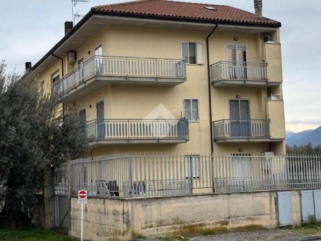 Appartamento in vendita a Pozzilli, Molise