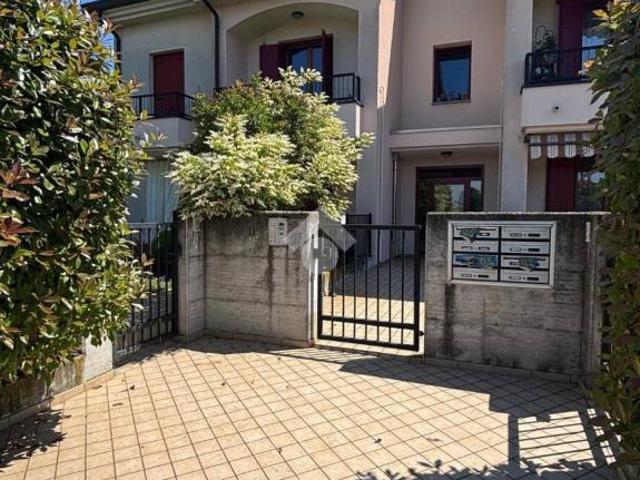 Appartamento in vendita a Pozzonovo, Veneto