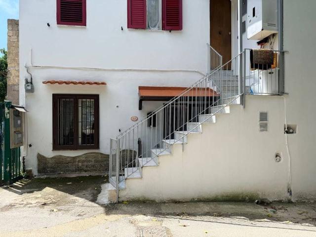 Appartamento in vendita a Bacoli, Campania