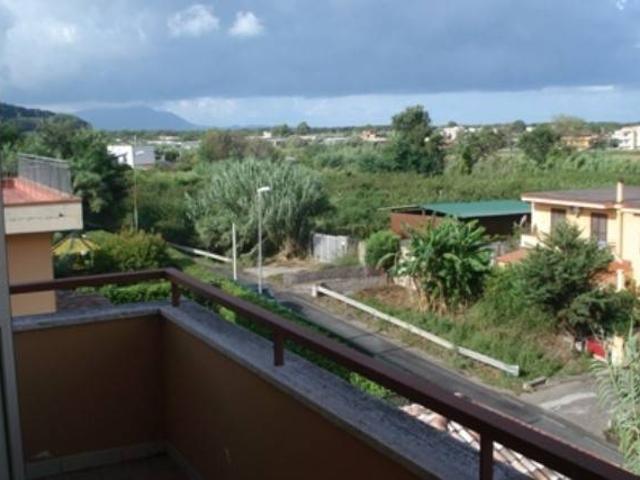 Appartamento in vendita a Pozzuoli, Campania