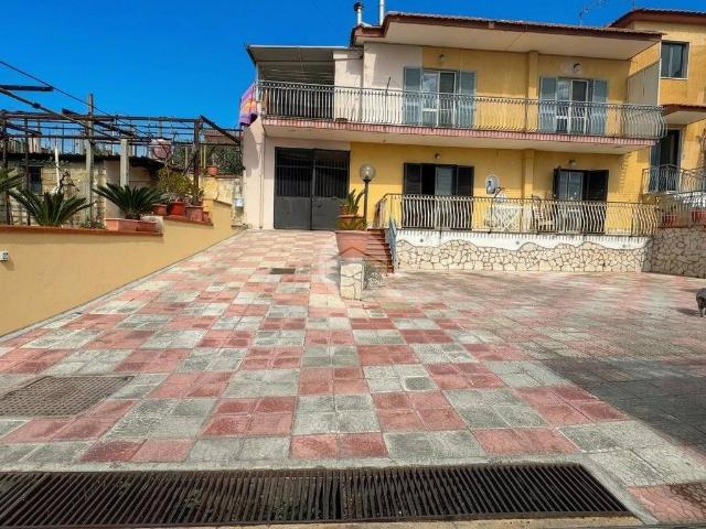 Appartamento in vendita a Toiano, Pozzuoli