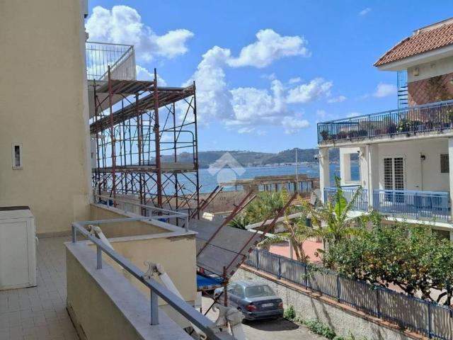 Appartamento in vendita a Arco Felice, Pozzuoli
