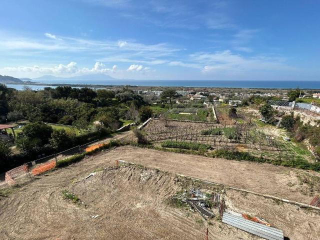 Appartamento in vendita a Pozzuoli, Campania