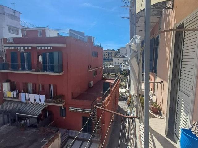 Appartamento in vendita a Rione Bognar, Pozzuoli