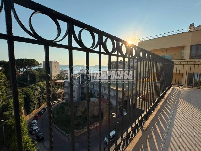 Appartamento in vendita a Rione Bognar, Pozzuoli