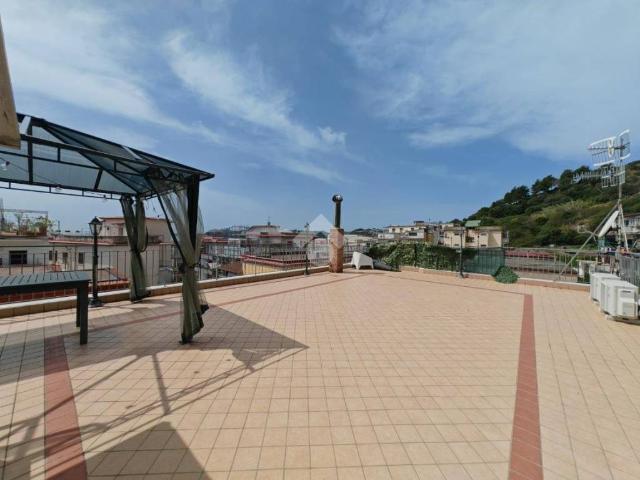 Appartamento in vendita a Arco Felice, Pozzuoli