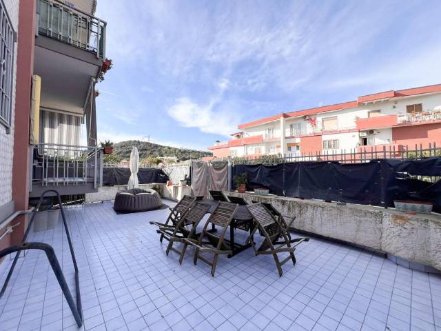 Appartamento in vendita a Arco Felice, Pozzuoli