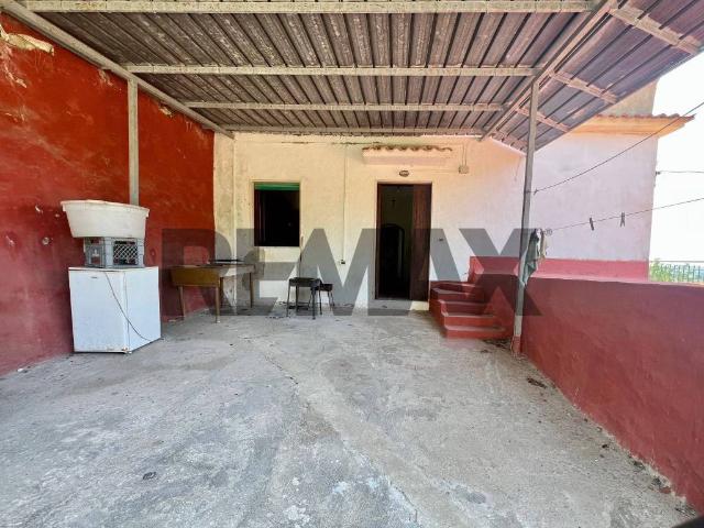 Villa Indipendente in vendita a Pozzuoli