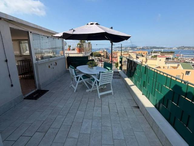 Appartamento in vendita a Pozzuoli