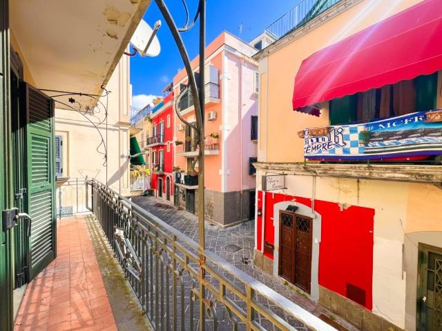 Appartamento in vendita a Rione Bognar, Pozzuoli