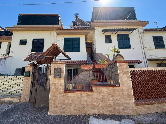 Appartamento in vendita a Arco Felice, Pozzuoli