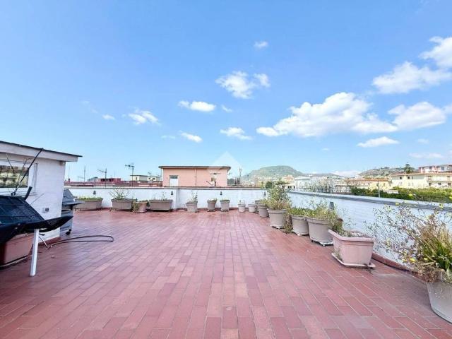 Appartamento in vendita a Rione Ortodonico, Pozzuoli