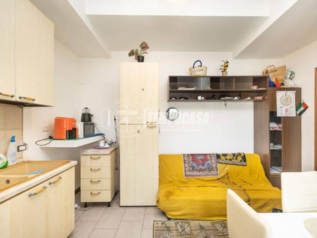 Appartamento in vendita a Pozzuolo Martesana, Lombardia
