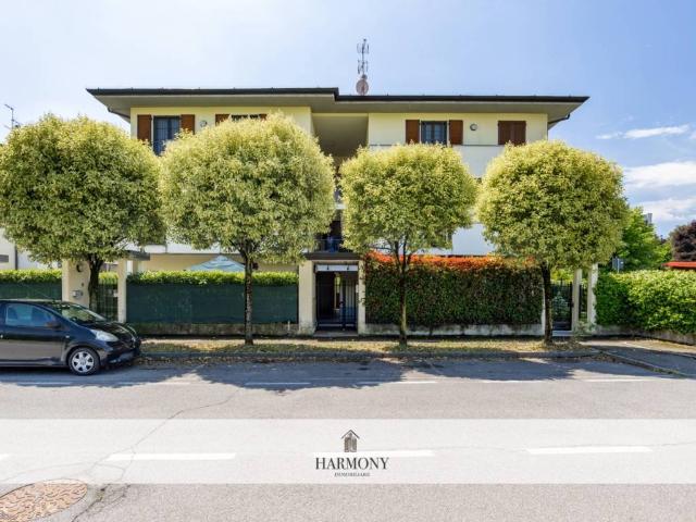 Appartamento in vendita a Pozzuolo Martesana, Lombardia