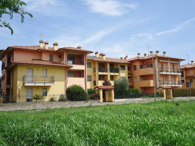Appartamento in vendita a Pozzuolo Martesana, Lombardia