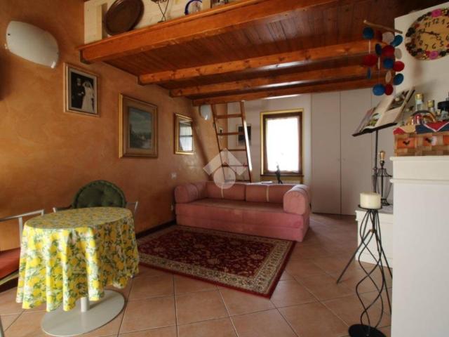 Appartamento in vendita a Pradalunga, Lombardia