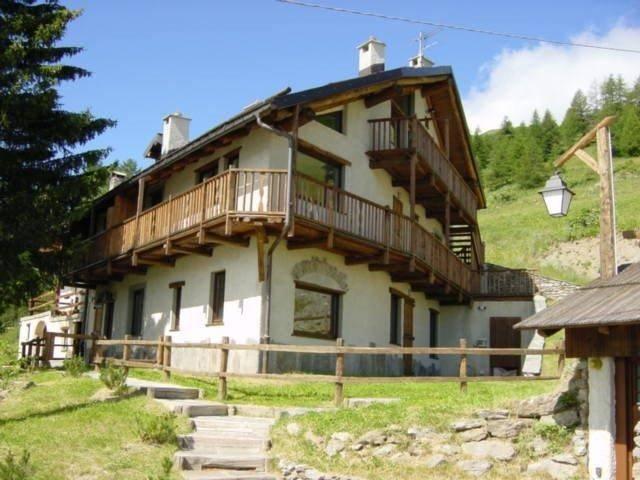 Appartamento in vendita a Chezal, Piemonte
