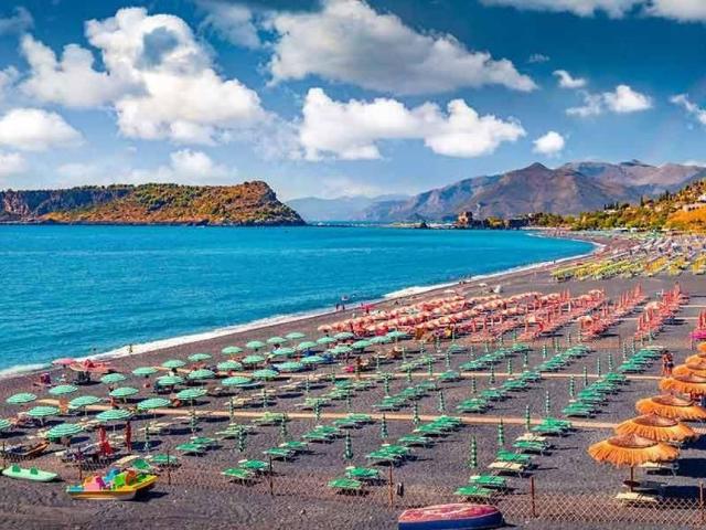 Appartamento in vendita a Foresta, Calabria