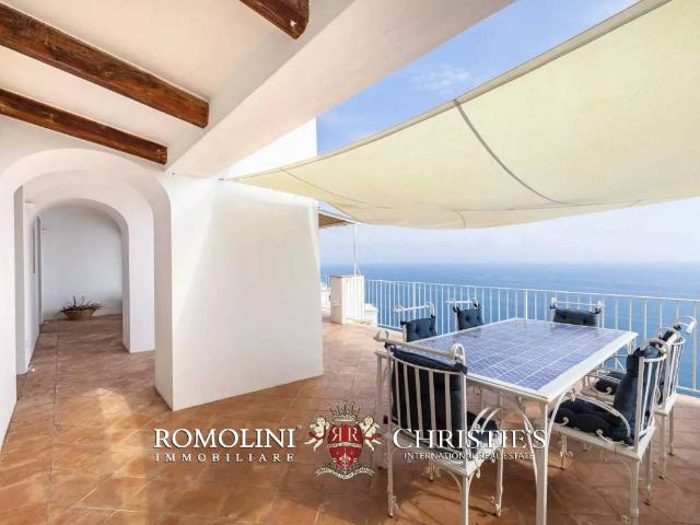 Appartamento in vendita a Praiano, Campania