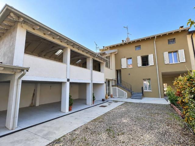 Appartamento in vendita a Pralboino, Brescia